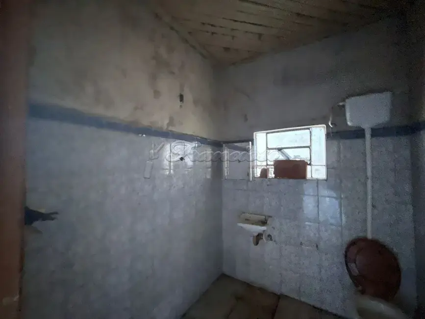 Casa com 3 quartos à venda, 300m2 em Vila Santana, Itapetininga - SP - imagem 5 Foto 5 de Casa com 3 quartos à venda, 300m2 em Vila Santana, Itapetininga - SP