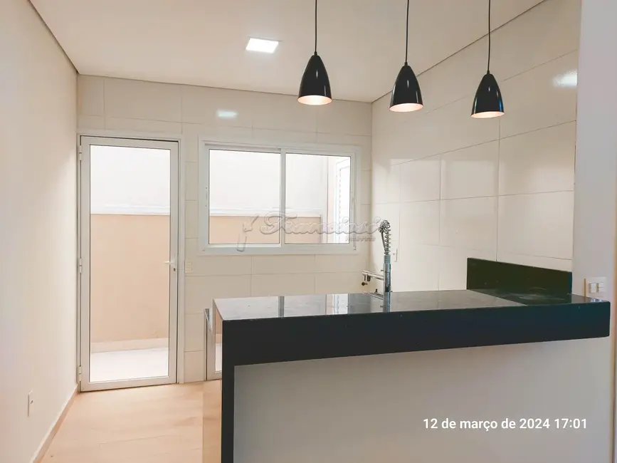 Foto 4 de Casa de Condomínio com 3 quartos à venda, 188m2 em Jardim Marabá, Itapetininga - SP