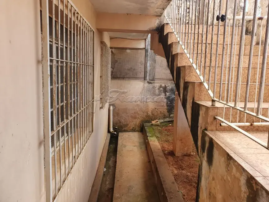 Foto 9 de Casa com 4 quartos à venda, 345m2 em Vila Nova Itapetininga, Itapetininga - SP