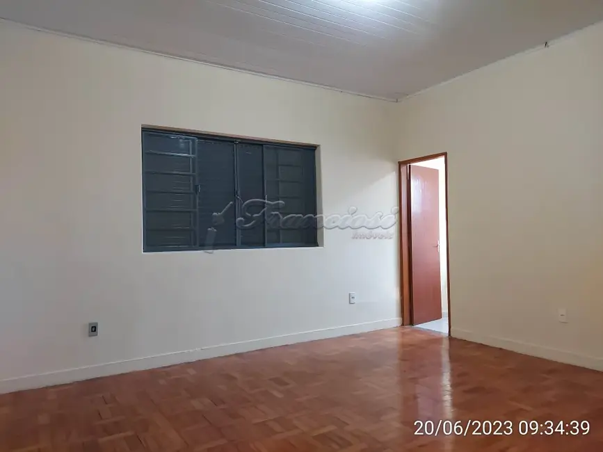 Casa com 3 quartos para alugar, 143m2 em Vila Rosa, Itapetininga - SP - imagem 5 Foto 5 de Casa com 3 quartos para alugar, 143m2 em Vila Rosa, Itapetininga - SP