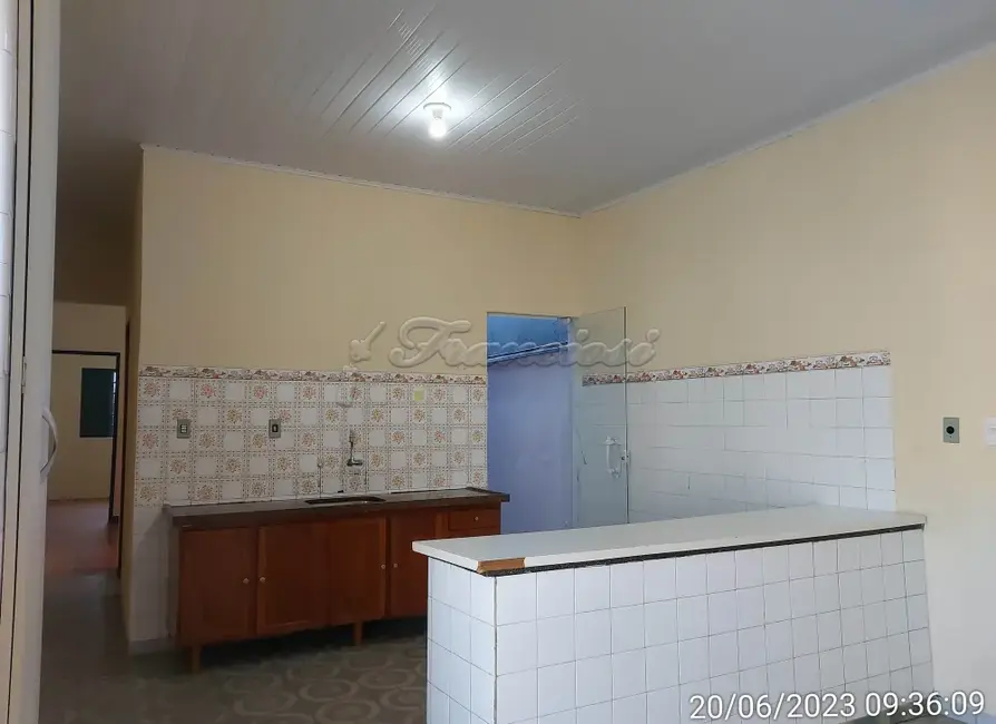 Casa com 3 quartos para alugar, 143m2 em Vila Rosa, Itapetininga - SP - imagem 9 Foto 9 de Casa com 3 quartos para alugar, 143m2 em Vila Rosa, Itapetininga - SP