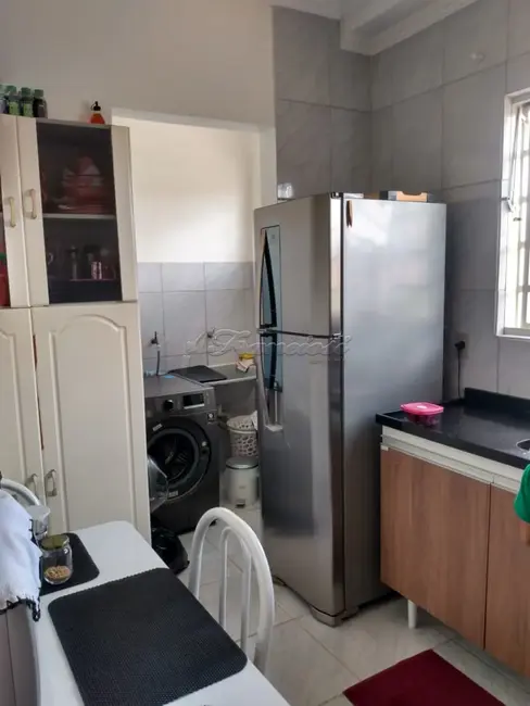 Apartamento com 2 quartos à venda, 44m2 em Vila Popular, Itapetininga - SP - imagem 4 Foto 4 de Apartamento com 2 quartos à venda, 44m2 em Vila Popular, Itapetininga - SP