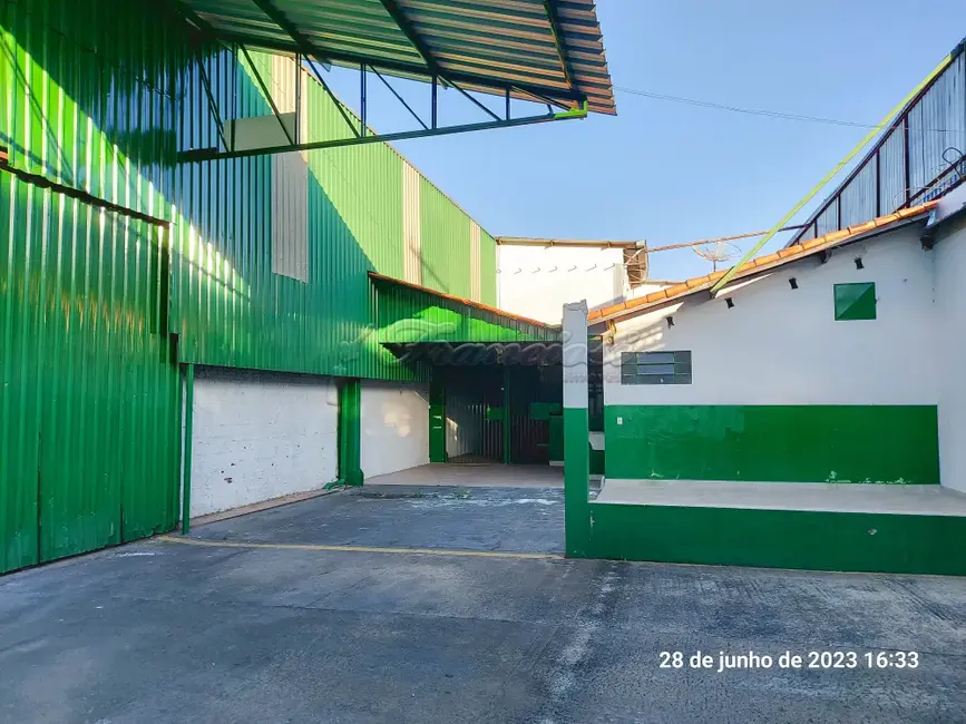 Sala Comercial para alugar, 2811m2 em Vila Novo Horizonte, Itapetininga - SP - imagem 3 Foto 3 de Sala Comercial para alugar, 2811m2 em Vila Novo Horizonte, Itapetininga - SP