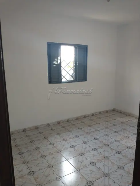 Foto 7 de Casa com 2 quartos à venda, 132m2 em Jardim Rosa Garcia, Tatui - SP