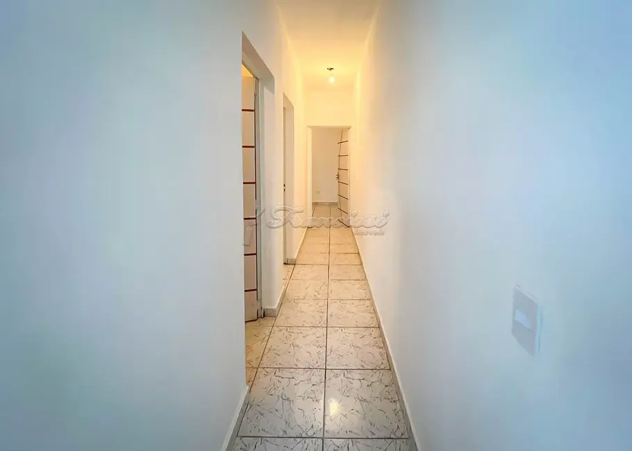 Casa com 2 quartos à venda, 125m2 em Jardim Monte Santo, Itapetininga - SP - imagem 3 Foto 3 de Casa com 2 quartos à venda, 125m2 em Jardim Monte Santo, Itapetininga - SP