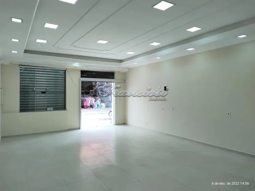 Prédio Inteiro à venda, 165m2 em Centro, Itapetininga - SP - imagem 3 Foto 3 de Prédio Inteiro à venda, 165m2 em Centro, Itapetininga - SP