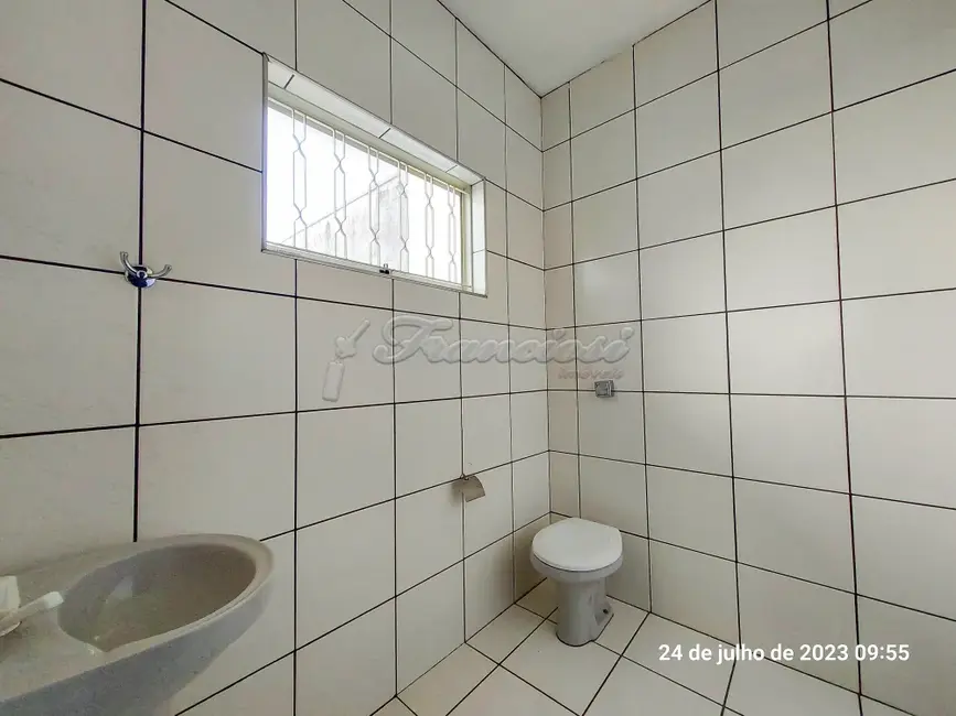 Sala Comercial para alugar, 253m2 em Centro, Itapetininga - SP - imagem 6 Foto 6 de Sala Comercial para alugar, 253m2 em Centro, Itapetininga - SP