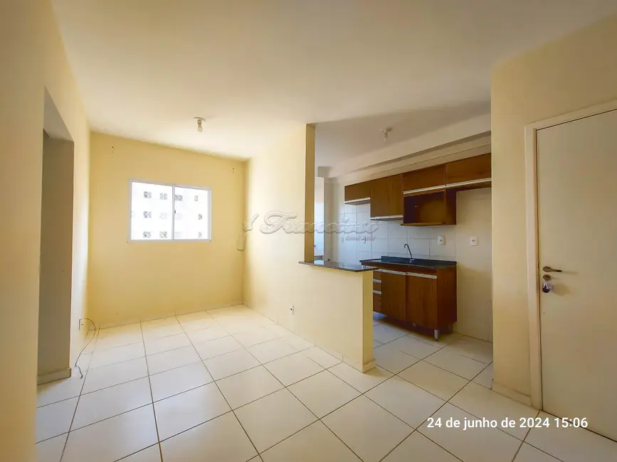 Foto 2 de Apartamento com 2 quartos para alugar, 44m2 em Itapetininga - SP