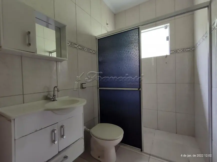 Casa com 2 quartos à venda, 119m2 em Itapetininga - SP - imagem 3 Foto 3 de Casa com 2 quartos à venda, 119m2 em Itapetininga - SP