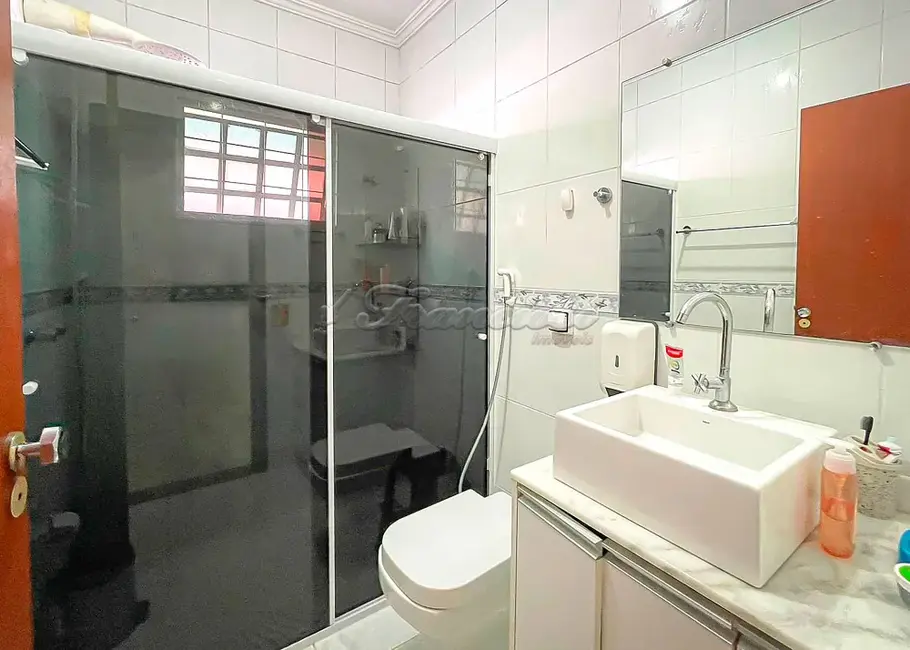 Casa com 2 quartos à venda, 197m2 em Jardim Fogaça, Itapetininga - SP - imagem 6 Foto 6 de Casa com 2 quartos à venda, 197m2 em Jardim Fogaça, Itapetininga - SP