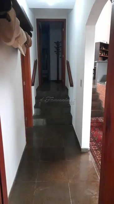 Casa de Condomínio com 4 quartos para alugar, 349m2 em Paranapanema - SP - imagem 7 Foto 7 de Casa de Condomínio com 4 quartos para alugar, 349m2 em Paranapanema - SP