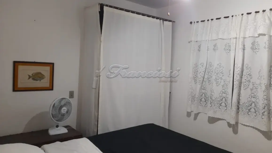 Casa de Condomínio com 4 quartos para alugar, 349m2 em Paranapanema - SP - imagem 9 Foto 9 de Casa de Condomínio com 4 quartos para alugar, 349m2 em Paranapanema - SP