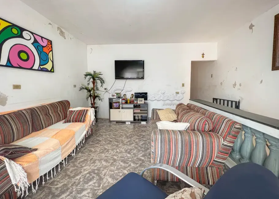 Foto 2 de Casa com 6 quartos à venda, 199m2 em Parque da Lagoa, Itapetininga - SP