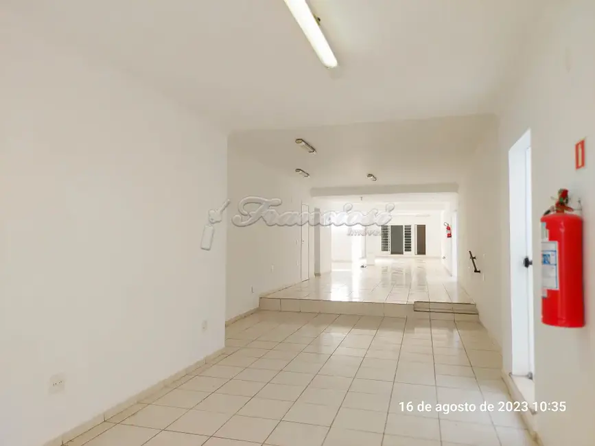 Foto 2 de Prédio Inteiro para alugar, 210m2 em Centro, Itapetininga - SP