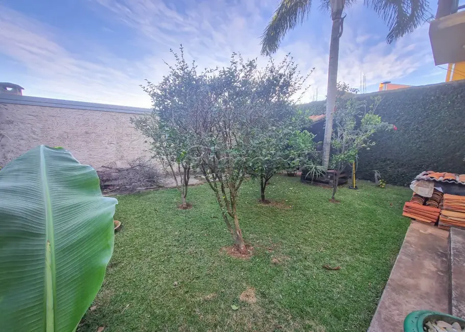 Casa com 2 quartos à venda, 118m2 em Vila Nastri, Itapetininga - SP - imagem 7 Foto 7 de Casa com 2 quartos à venda, 118m2 em Vila Nastri, Itapetininga - SP