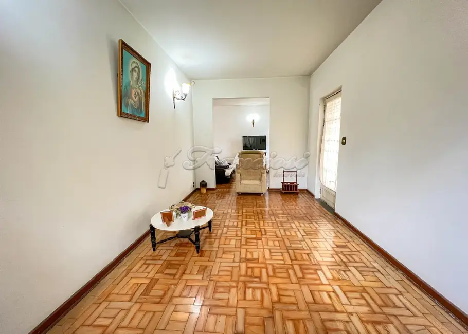 Foto 2 de Casa à venda, 18m2 em Vila Maria, Itapetininga - SP