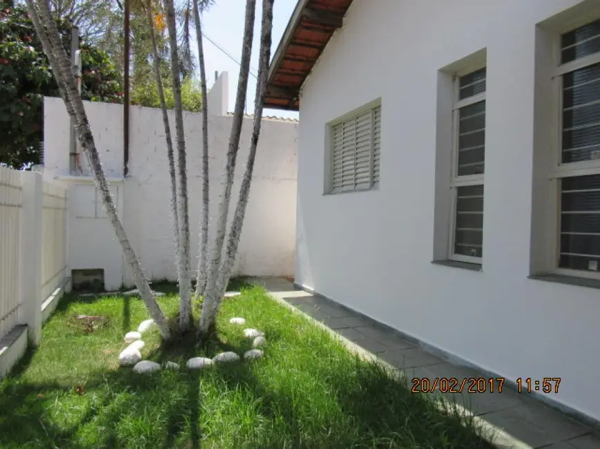 Casa com 2 quartos à venda, 300m2 em Vila Vendramini, Itapetininga - SP - imagem 3 Foto 3 de Casa com 2 quartos à venda, 300m2 em Vila Vendramini, Itapetininga - SP