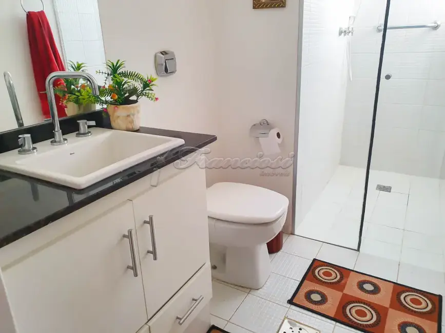 Casa com 4 quartos à venda, 283m2 em Itapetininga - SP - imagem 7 Foto 7 de Casa com 4 quartos à venda, 283m2 em Itapetininga - SP