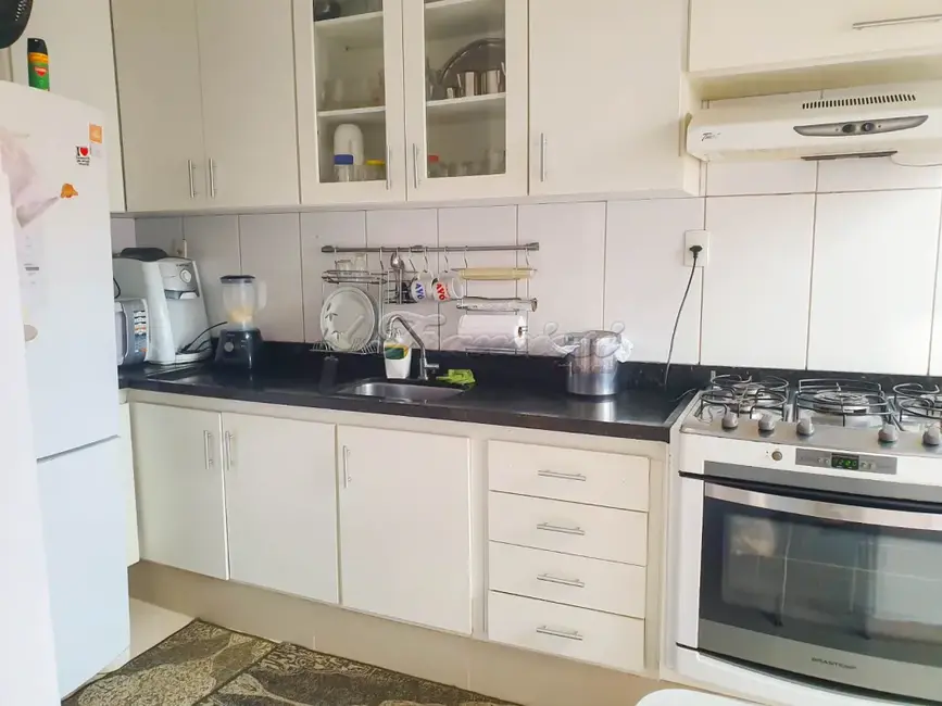 Casa com 4 quartos à venda, 283m2 em Itapetininga - SP - imagem 6 Foto 6 de Casa com 4 quartos à venda, 283m2 em Itapetininga - SP