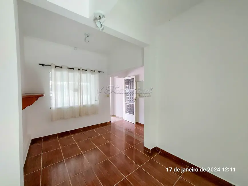 Casa com 2 quartos à venda, 142m2 em Centro, Itapetininga - SP - imagem 4 Foto 4 de Casa com 2 quartos à venda, 142m2 em Centro, Itapetininga - SP