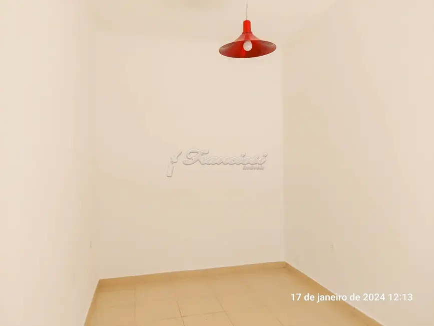 Casa com 2 quartos à venda, 142m2 em Centro, Itapetininga - SP - imagem 8 Foto 8 de Casa com 2 quartos à venda, 142m2 em Centro, Itapetininga - SP