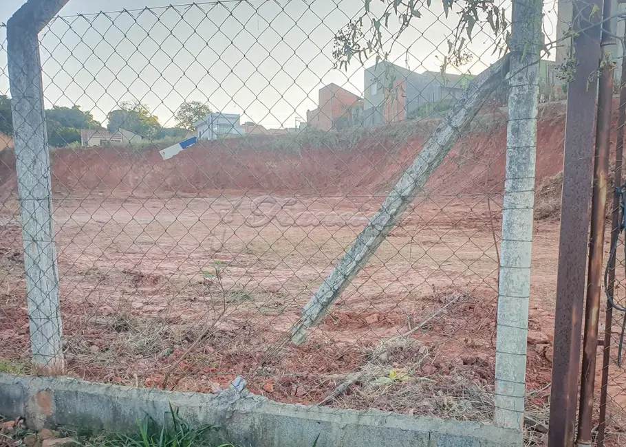 Foto 1 de Fazenda / Haras à venda, 225m2 em Vila Belo Horizonte, Itapetininga - SP