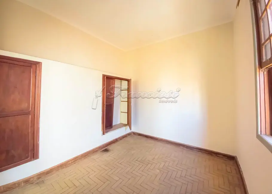 Foto 5 de Casa com 4 quartos à venda, 725m2 em Centro, Itapetininga - SP