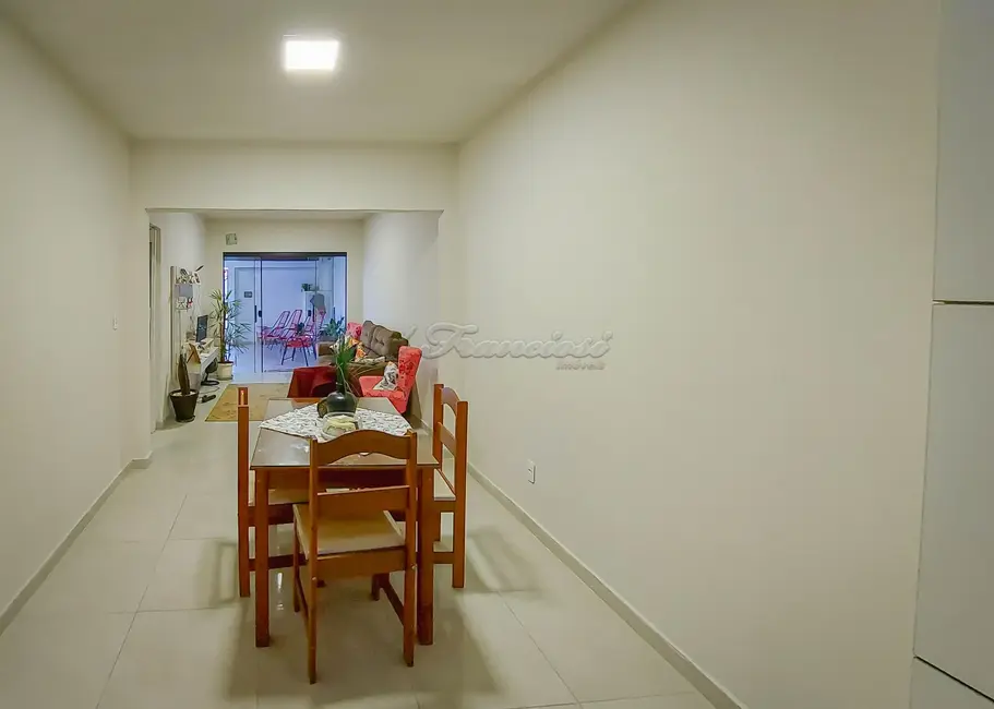 Foto 2 de Casa com 3 quartos à venda, 150m2 em Jardim Santa Inêz, Itapetininga - SP