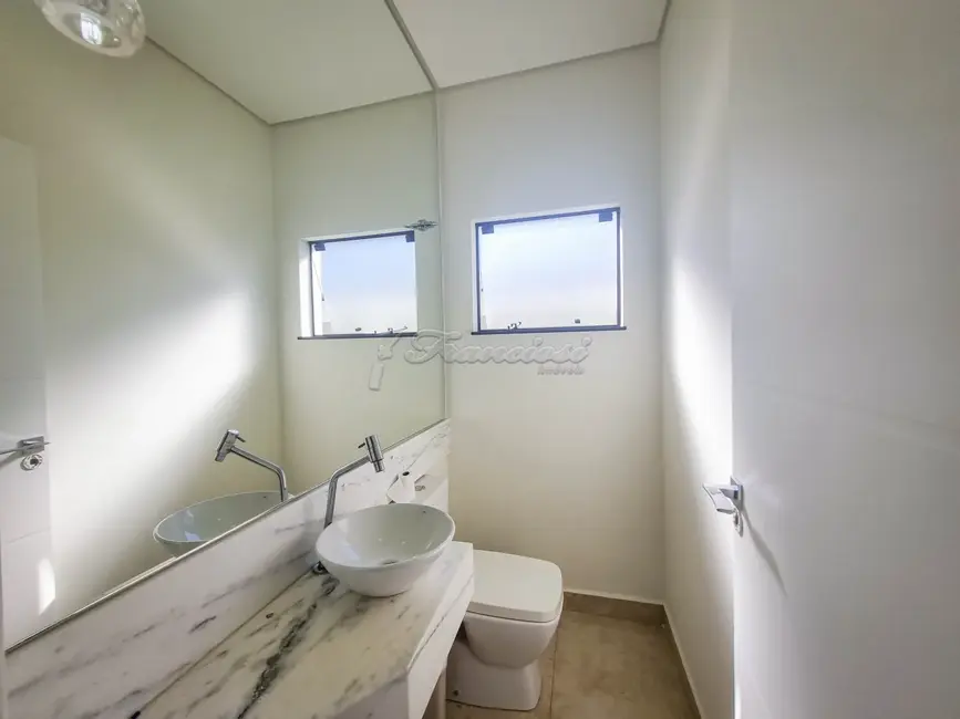 Casa de Condomínio com 3 quartos à venda, 300m2 em Jardim Marabá, Itapetininga - SP - imagem 8 Foto 8 de Casa de Condomínio com 3 quartos à venda, 300m2 em Jardim Marabá, Itapetininga - SP