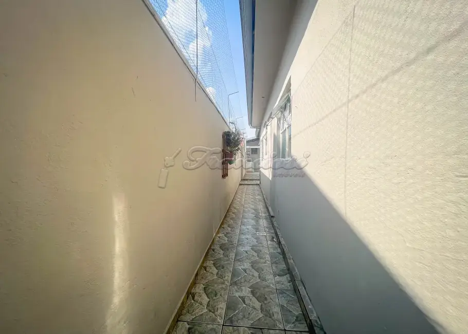 Casa com 3 quartos à venda, 125m2 em Itapetininga - SP - imagem 9 Foto 9 de Casa com 3 quartos à venda, 125m2 em Itapetininga - SP