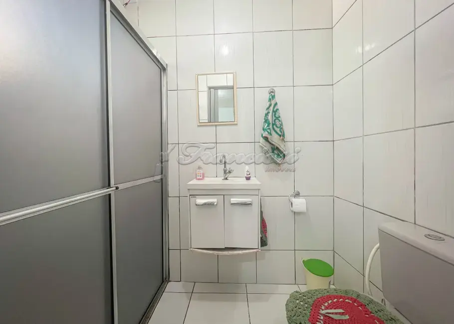 Casa com 3 quartos à venda, 125m2 em Itapetininga - SP - imagem 8 Foto 8 de Casa com 3 quartos à venda, 125m2 em Itapetininga - SP