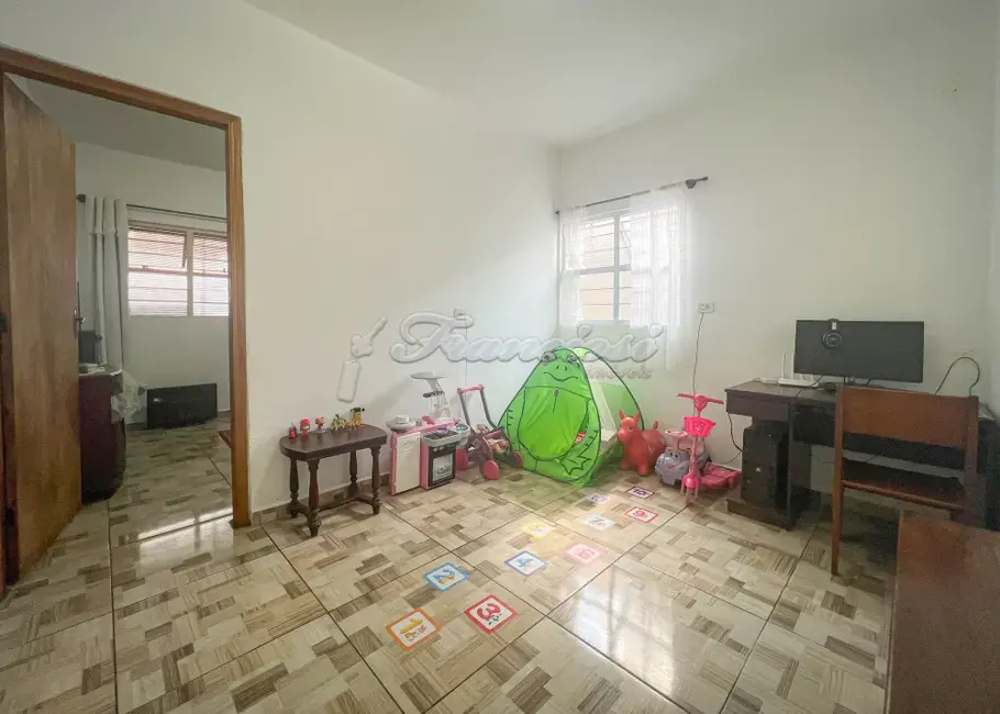 Casa com 3 quartos à venda, 125m2 em Itapetininga - SP - imagem 4 Foto 4 de Casa com 3 quartos à venda, 125m2 em Itapetininga - SP