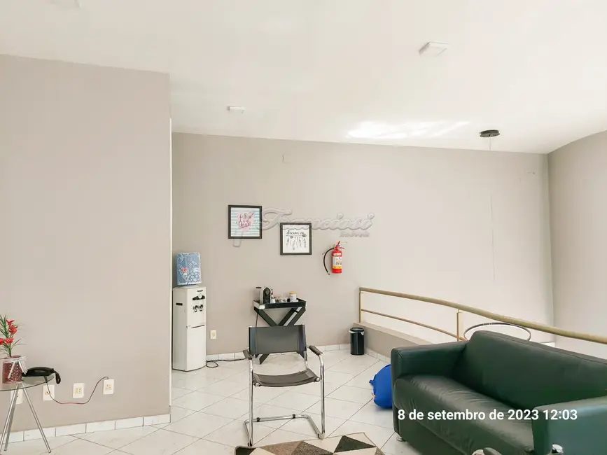 Foto 4 de Prédio Inteiro para alugar, 18m2 em Centro, Itapetininga - SP