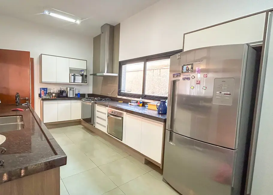 Casa de Condomínio com 4 quartos à venda, 753m2 em Jardim Colombo, Itapetininga - SP - imagem 5 Foto 5 de Casa de Condomínio com 4 quartos à venda, 753m2 em Jardim Colombo, Itapetininga - SP
