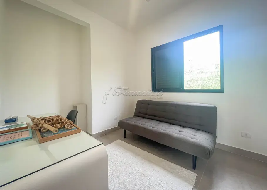 Casa de Condomínio com 3 quartos à venda, 1130m2 em Alambari - SP - imagem 8 Foto 8 de Casa de Condomínio com 3 quartos à venda, 1130m2 em Alambari - SP