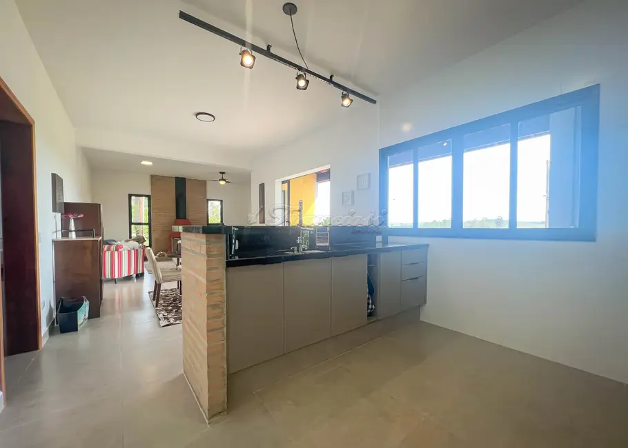 Casa de Condomínio com 3 quartos à venda, 1130m2 em Alambari - SP - imagem 3 Foto 3 de Casa de Condomínio com 3 quartos à venda, 1130m2 em Alambari - SP