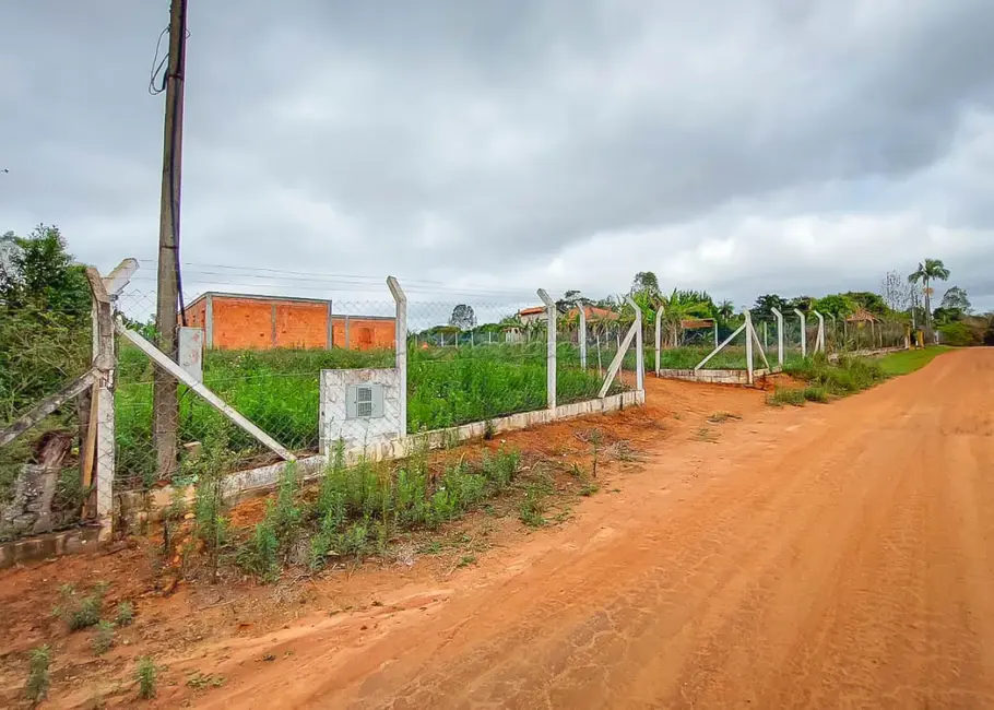 Fazenda / Haras com 3 quartos à venda, 2500m2 em Querência do Turvo, Capao Bonito - SP - imagem 3 Foto 3 de Fazenda / Haras com 3 quartos à venda, 2500m2 em Querência do Turvo, Capao Bonito - SP