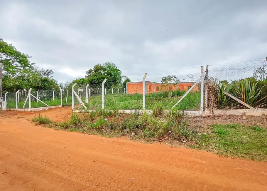 Fazenda / Haras com 3 quartos à venda, 2500m2 em Querência do Turvo, Capao Bonito - SP - imagem 2 Foto 2 de Fazenda / Haras com 3 quartos à venda, 2500m2 em Querência do Turvo, Capao Bonito - SP