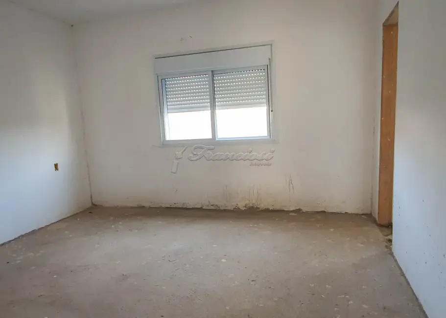 Foto 6 de Casa de Condomínio com 3 quartos à venda, 322m2 em Vila Popular, Itapetininga - SP