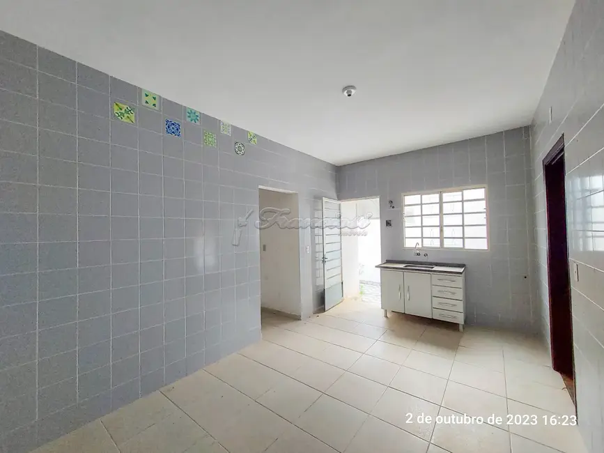 Foto 4 de Casa com 2 quartos para alugar, 125m2 em Centro, Itapetininga - SP
