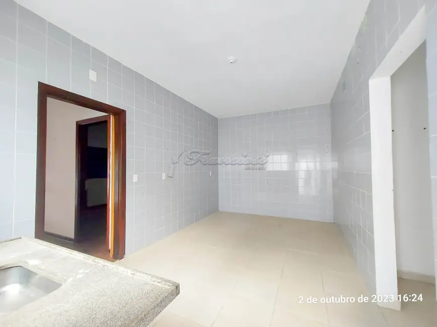 Foto 5 de Casa com 2 quartos para alugar, 125m2 em Centro, Itapetininga - SP