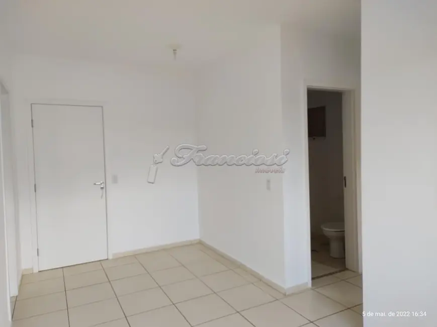 Foto 2 de Apartamento com 2 quartos para alugar, 47m2 em Vila Popular, Itapetininga - SP