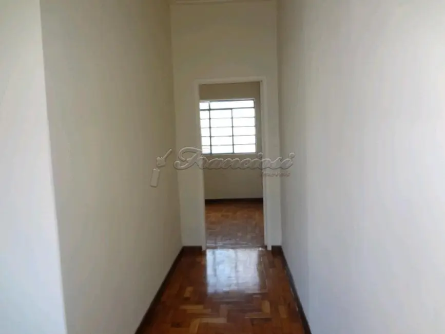 Foto 3 de Casa com 3 quartos à venda, 256m2 em Centro, Itapetininga - SP
