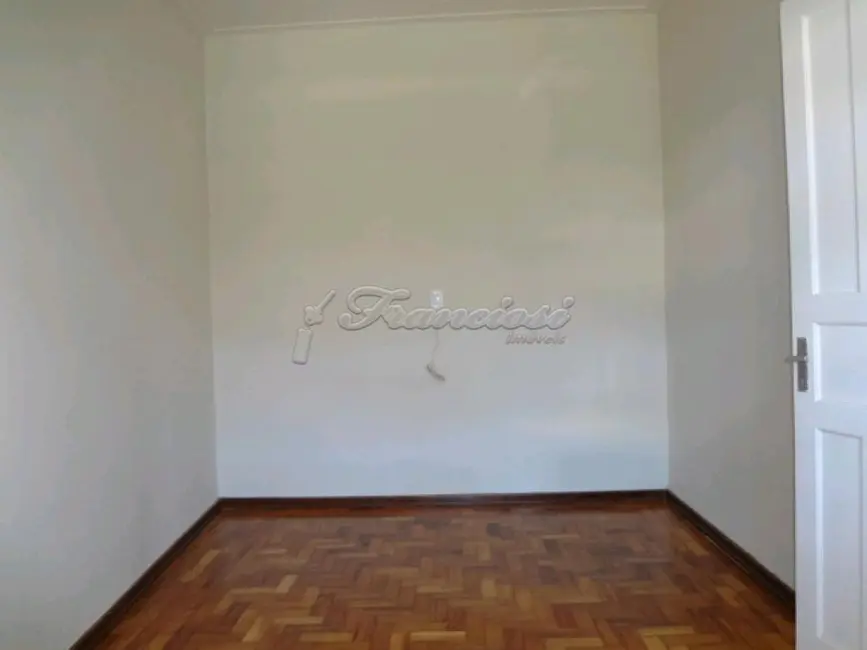 Foto 2 de Casa com 3 quartos à venda, 256m2 em Centro, Itapetininga - SP