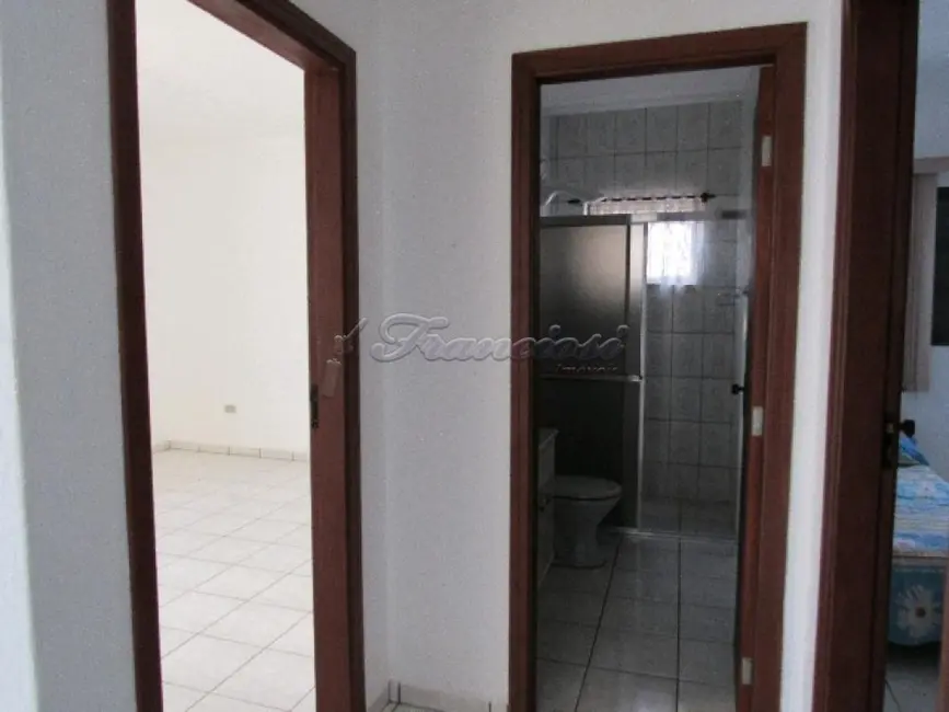 Casa com 2 quartos à venda, 150m2 em Jardim Fogaça, Itapetininga - SP - imagem 3 Foto 3 de Casa com 2 quartos à venda, 150m2 em Jardim Fogaça, Itapetininga - SP