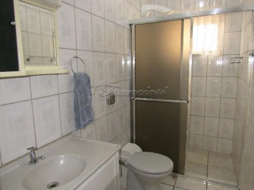 Casa com 2 quartos à venda, 150m2 em Jardim Fogaça, Itapetininga - SP - imagem 5 Foto 5 de Casa com 2 quartos à venda, 150m2 em Jardim Fogaça, Itapetininga - SP