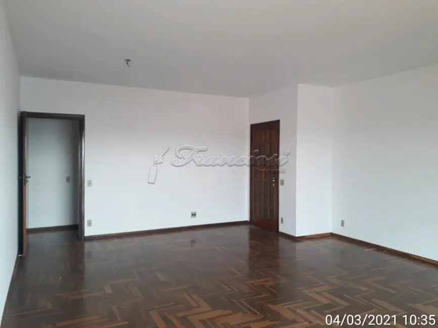 Foto 2 de Apartamento com 4 quartos à venda, 128m2 em Centro, Itapetininga - SP