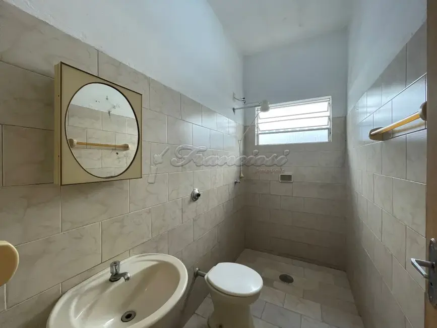 Casa com 3 quartos à venda, 298m2 em Vila Vendramini, Itapetininga - SP - imagem 4 Foto 4 de Casa com 3 quartos à venda, 298m2 em Vila Vendramini, Itapetininga - SP