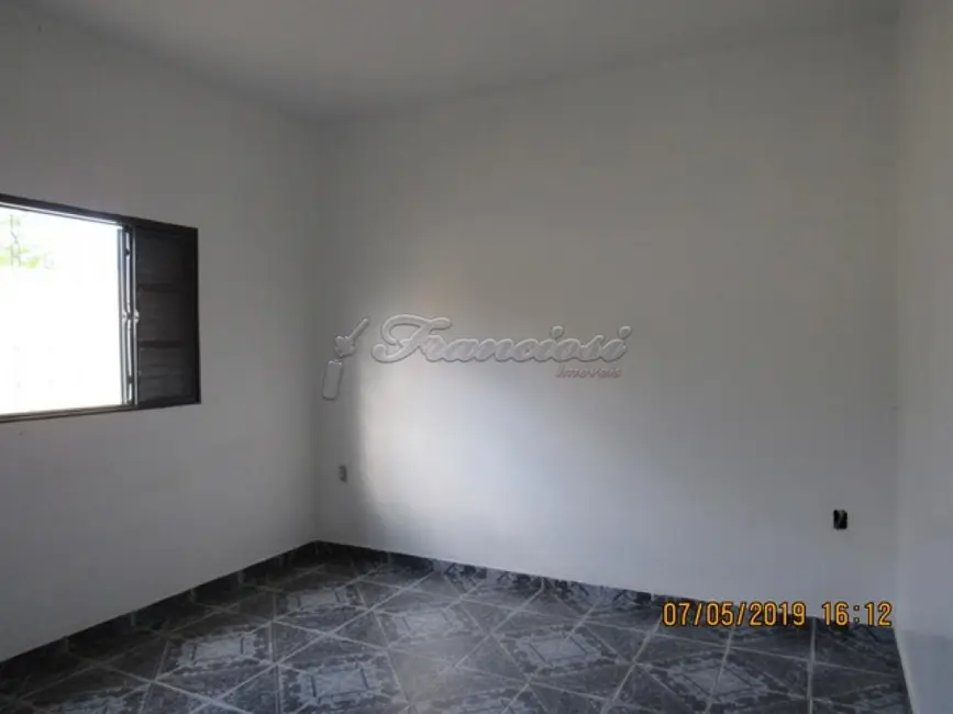 Casa com 3 quartos à venda, 133m2 em Vila Eldorado, Itapetininga - SP - imagem 8 Foto 8 de Casa com 3 quartos à venda, 133m2 em Vila Eldorado, Itapetininga - SP