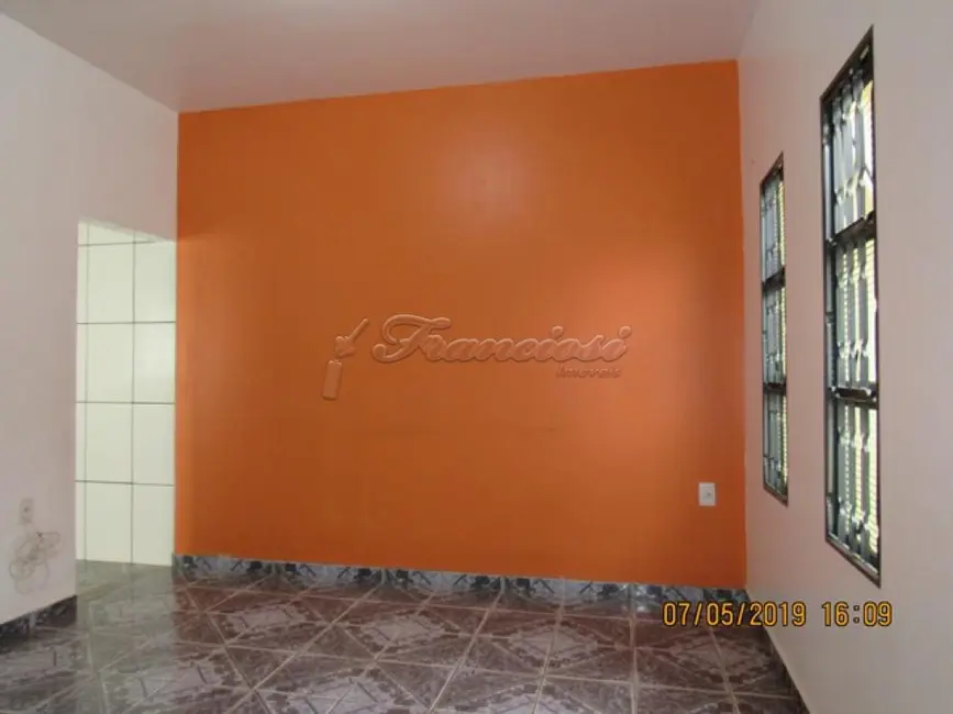 Casa com 3 quartos à venda, 133m2 em Vila Eldorado, Itapetininga - SP - imagem 2 Foto 2 de Casa com 3 quartos à venda, 133m2 em Vila Eldorado, Itapetininga - SP